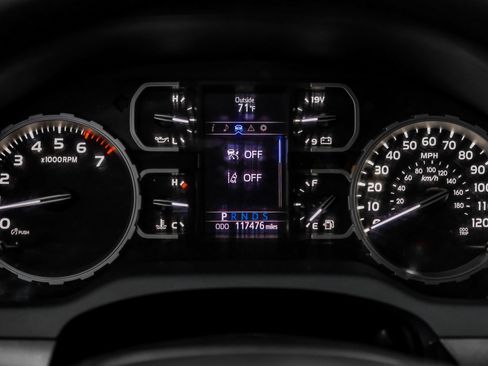 Used 2020 Toyota Tundra SR5 image 29