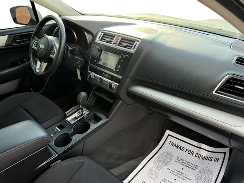 Used 2017 Subaru Legacy 2.5i w/ Alloy Wheel Package image 8