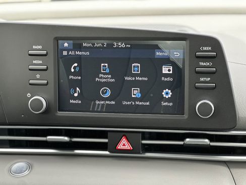 New 2025 Hyundai Elantra Sport image 14