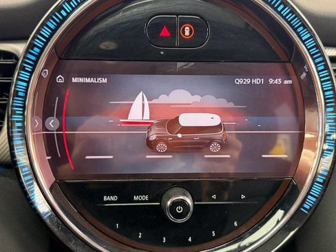 Used 2022 MINI Cooper 2-Door Hardtop w/ Premium Package image 77