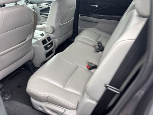 Used 2020 Honda Pilot EX-L image 5