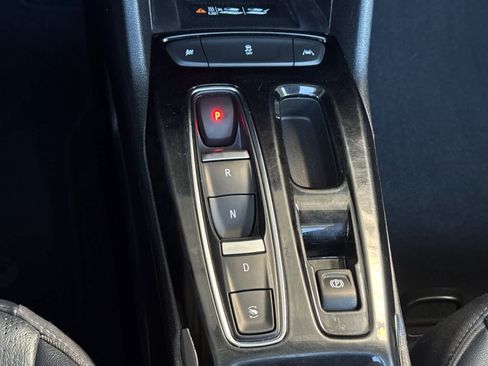 Used 2022 Chevrolet Bolt EUV Premier w/ Sun & Sound Package FWD image 24