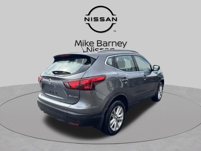 Used 2019 Nissan Rogue Sport SV AWD/4WD image 2
