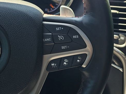 Used 2017 Jeep Grand Cherokee Trailhawk w/ Trailhawk Luxury Group AWD/4WD image 27