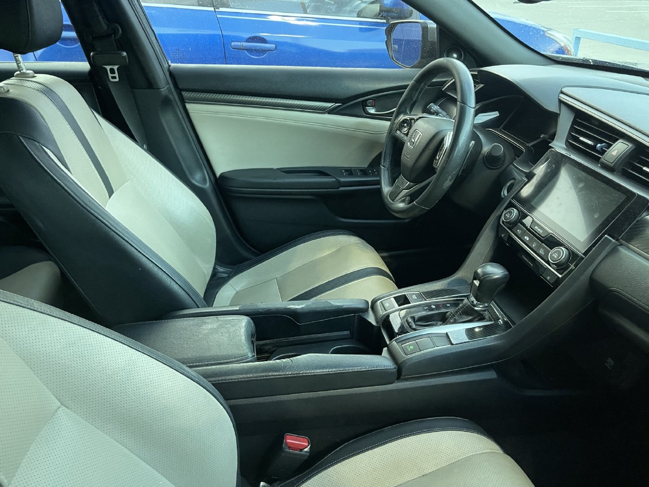 Used 2018 Honda Civic Sport Touring image 9