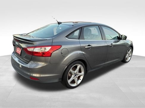 Used 2013 Ford Focus Titanium w/ Titanium Handling Pkg image 35