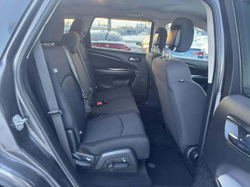 Used 2018 Dodge Journey SE w/ Connectivity Group image 22