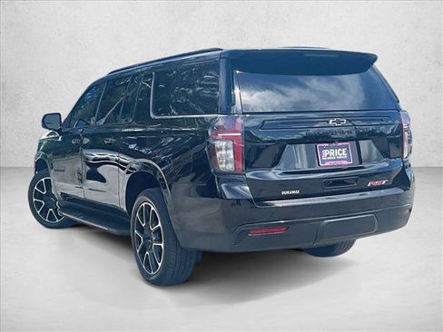 Used 2023 Chevrolet Suburban RST w/ Luxury Package AWD/4WD image 13