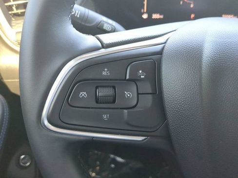 Used 2025 Buick Encore GX Sport Touring w/ Advanced Technology Package FWD image 22