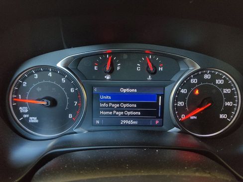 Used 2025 Chevrolet Blazer LT FWD image 23