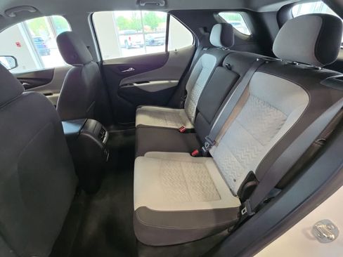 Used 2024 Chevrolet Equinox LS FWD image 29