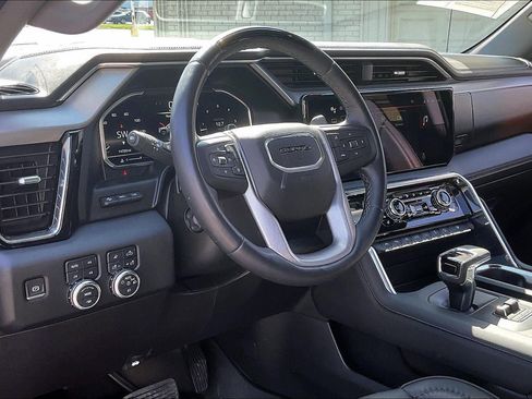 Used 2024 GMC Sierra 1500 Denali AWD/4WD image 15