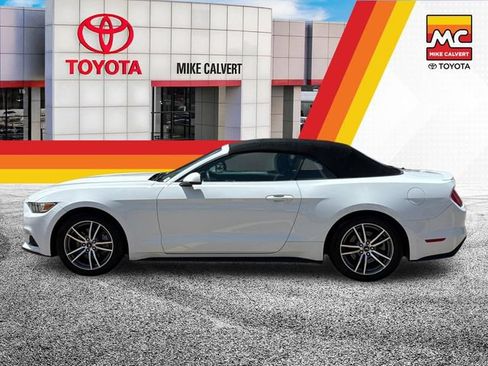 Used 2017 Ford Mustang Premium RWD image 2