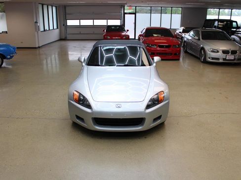 Used 2002 Honda S2000 image 4