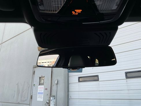 Used 2023 BMW X3 xDrive30i w/ M Sport Package image 18