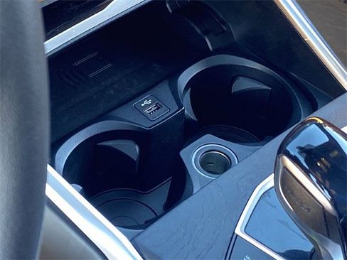 Used 2021 BMW 430i Coupe w/ Convenience Package image 31