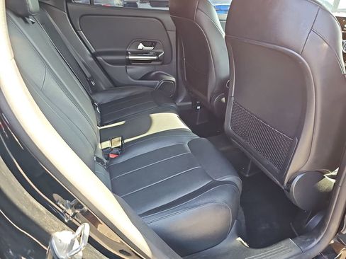 Used 2022 Mercedes-Benz GLA 250 image 15