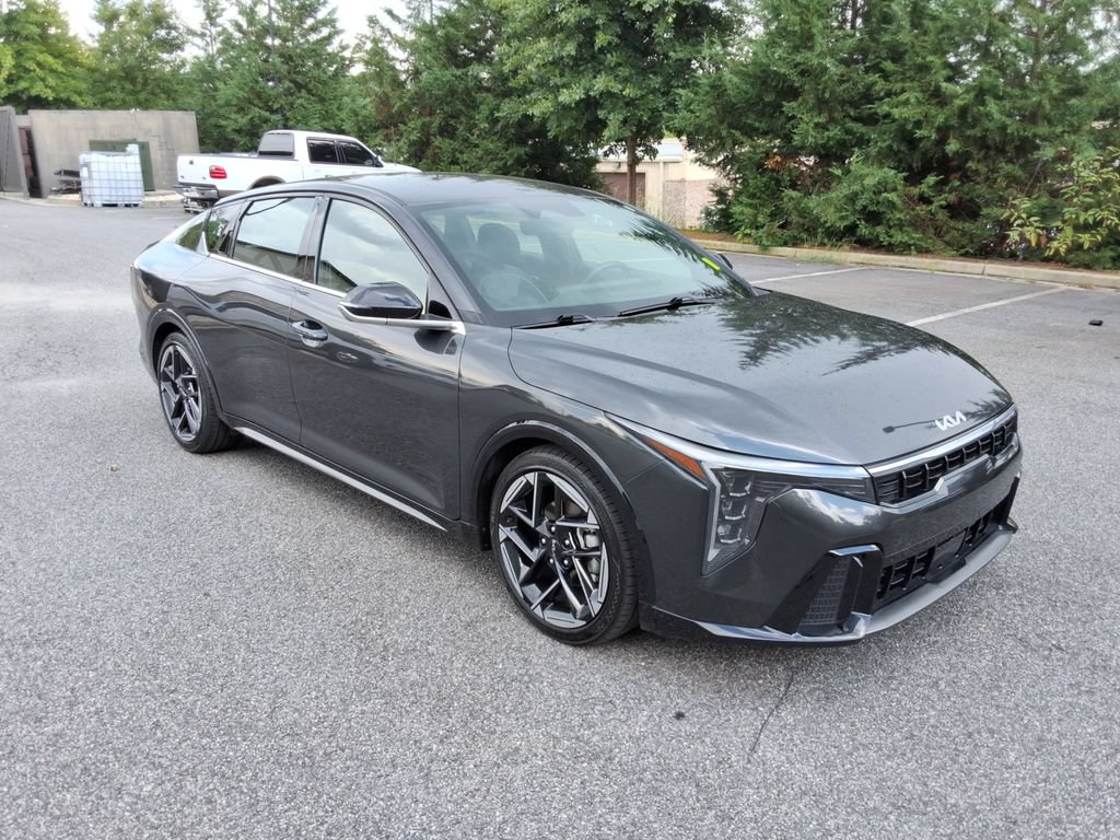 Used 2025 Kia K4 GT-Line FWD image 3