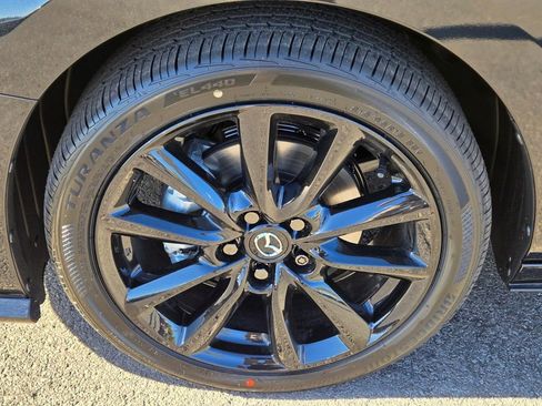 New 2026 MAZDA MAZDA3 Hatchback w/Premium Plus Pkg AWD/4WD image 12