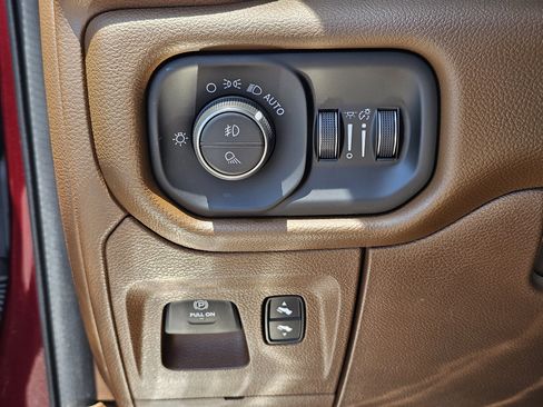 Used 2020 RAM 1500 Laramie w/ Protection Group AWD/4WD image 19