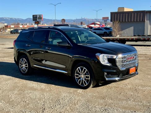 Used 2022 GMC Terrain Denali image 7