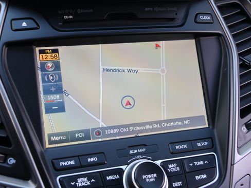 Used 2015 Hyundai Santa Fe Sport 2.0T w/ Option Group 05 FWD image 26