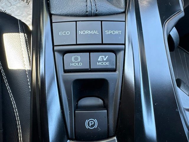 Used 2026 Toyota Camry SE w/ Convenience Package FWD image 21