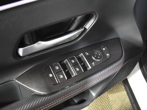 Certified 2025 Nissan Kicks SR w/ SR Premium Package image 8