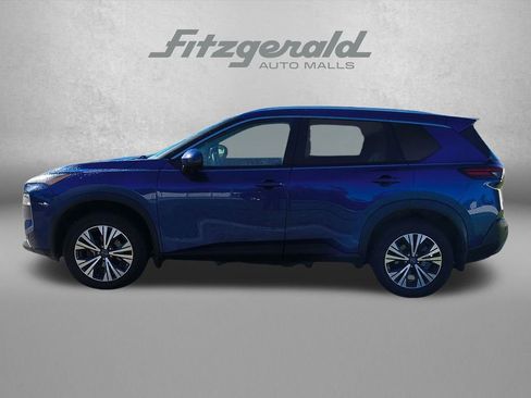 Used 2023 Nissan Rogue SV w/ SV Premium B Package image 10