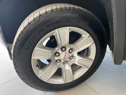 Used 2014 GMC Sierra 1500 SLE w/ SLE Preferred Package image 11