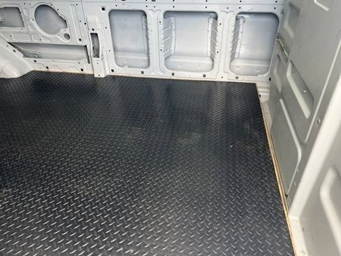 Used 2022 Ford Transit 250 148 High Roof Extended AWD image 25