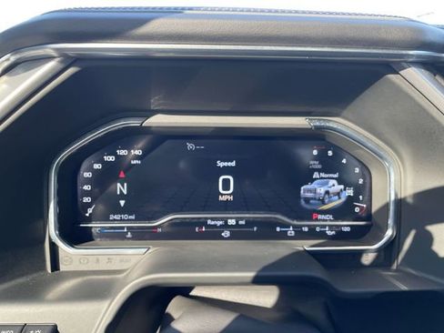 Used 2024 GMC Sierra 2500 Denali w/ Denali Reserve Package image 25