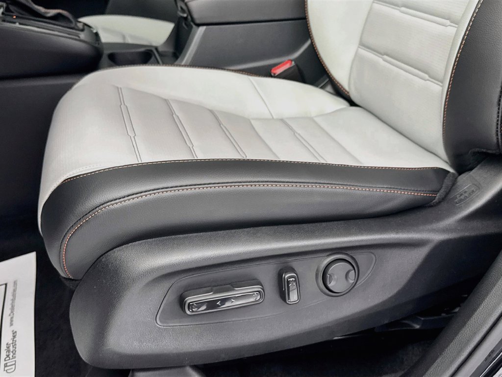 Used 2026 Honda CR-V Sport Touring image 26