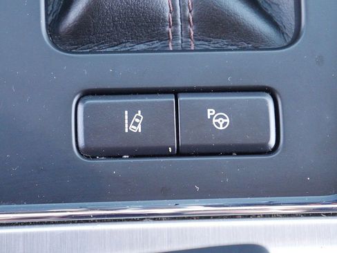 Used 2020 Ford F150 Platinum w/ Equipment Group 701A Luxury image 55