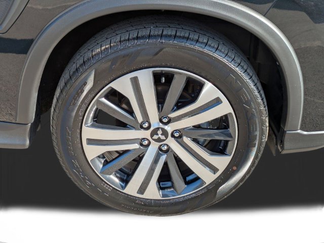 Used 2025 Mitsubishi Outlander Sport ES AWD/4WD image 11