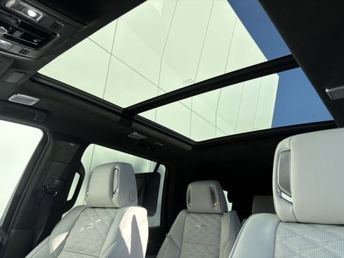 New 2026 Cadillac Escalade Platinum Sport AWD/4WD image 18
