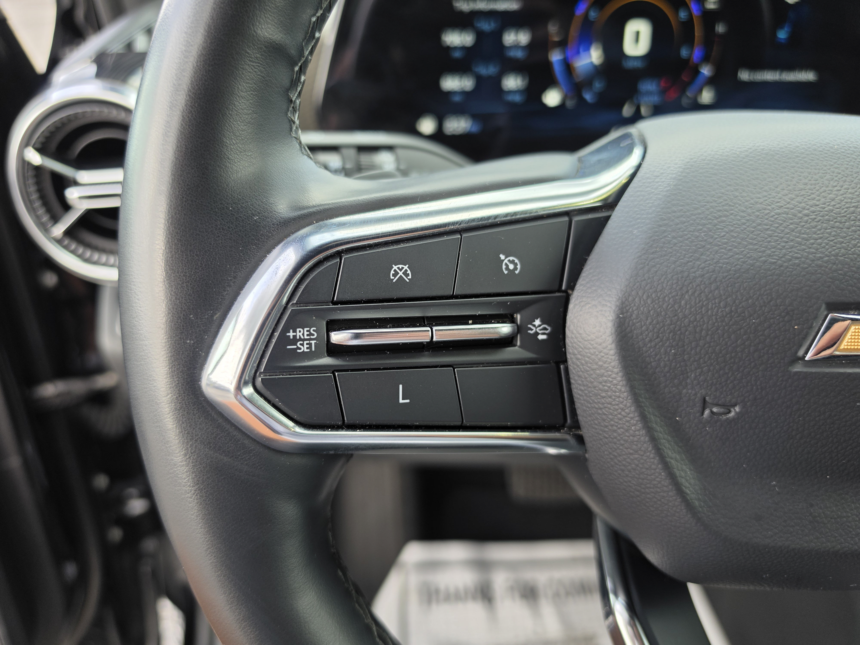 Used 2025 Chevrolet Equinox LT w/ Convenience Package II FWD image 34