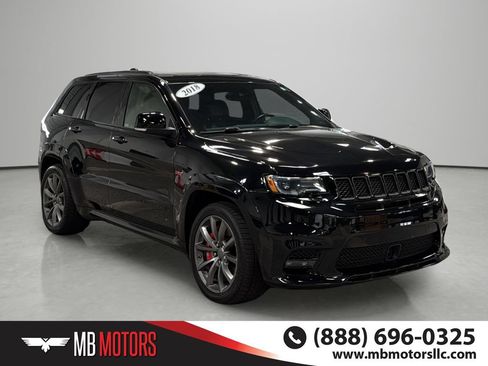 Used 2018 Jeep Grand Cherokee SRT AWD/4WD image 6