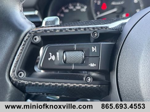 Used 2024 Porsche Macan Turbo image 18