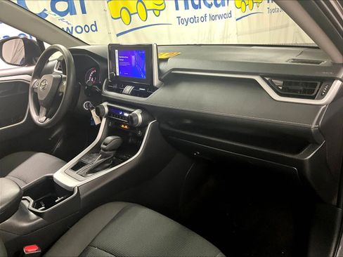 Used 2025 Toyota RAV4 LE image 14