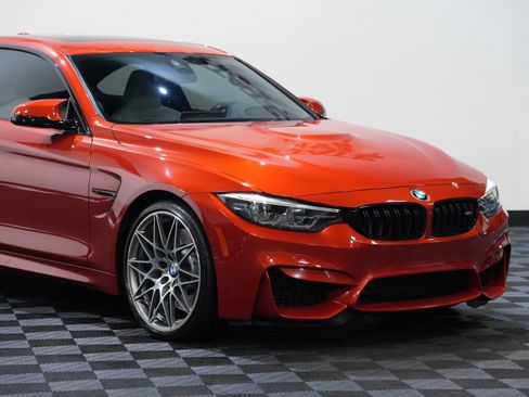 Used 2020 BMW M4 Coupe w/ Competition Package RWD image 9