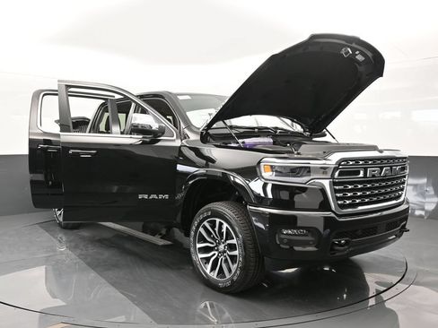Used 2025 RAM 1500 Limited AWD/4WD image 63