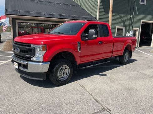 Used 2020 Ford F250 XL w/ Power Equipment Group AWD/4WD image 2