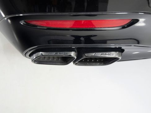 Used 2022 Mercedes-Benz SL 63 AMG 4MATIC image 45