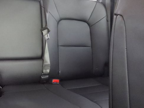 New 2026 GMC Canyon Elevation w/ Convenience Package image 12