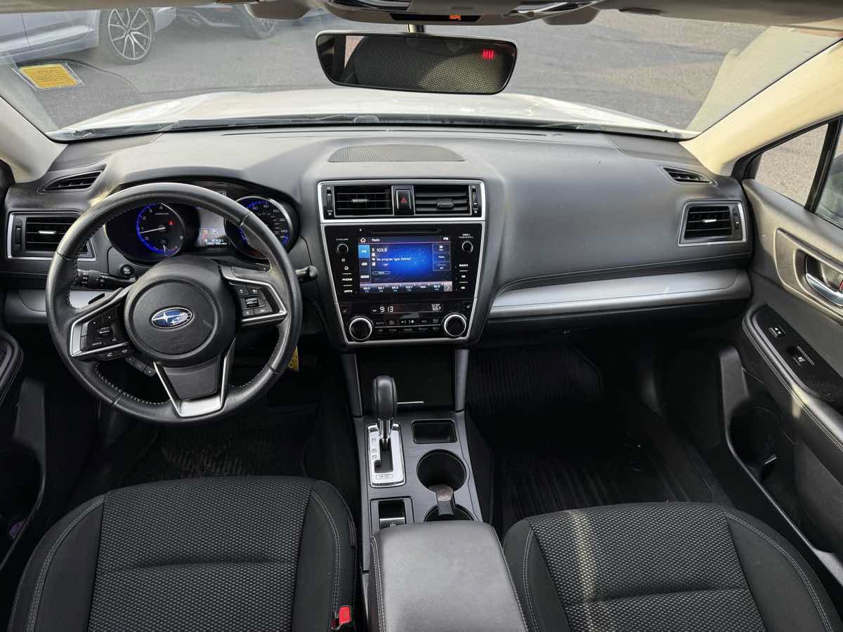 Used 2019 Subaru Outback 2.5i Premium w/ Popular Package #2 AWD/4WD image 10