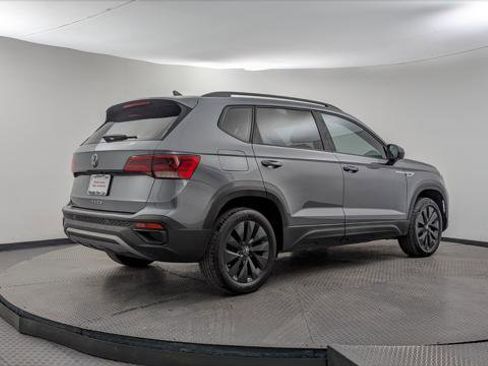 Used 2023 Volkswagen Taos S image 8
