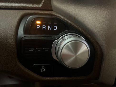 Used 2021 RAM 1500 Laramie RWD image 26