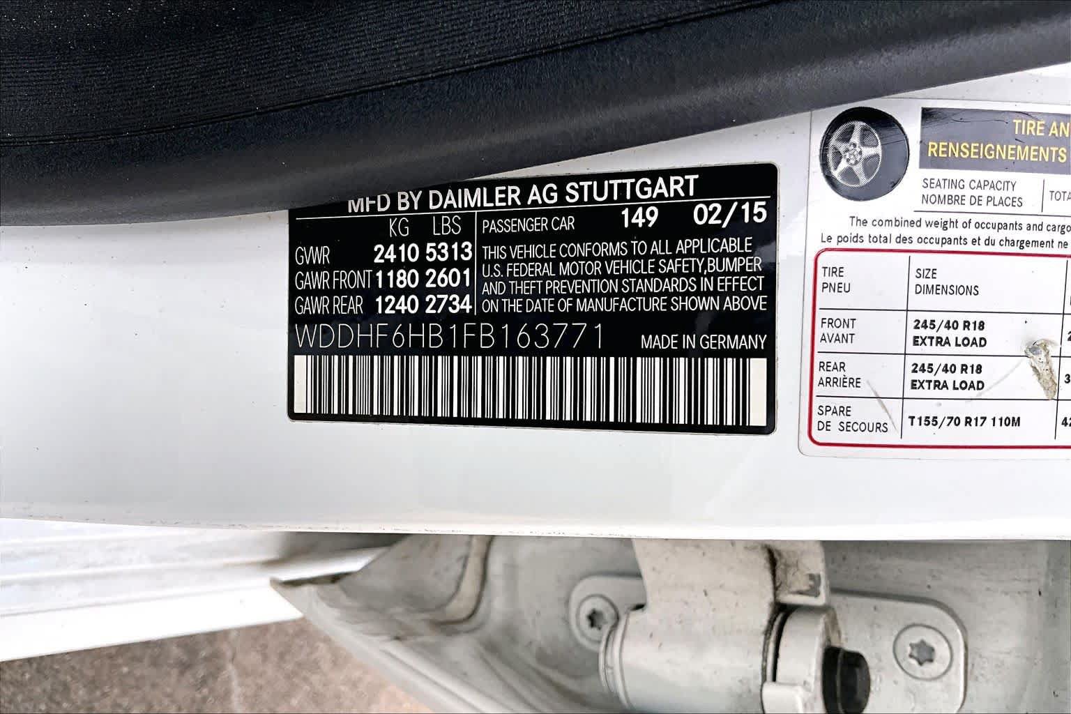 Used 2015 Mercedes-Benz E 400 4MATIC Sedan image 35