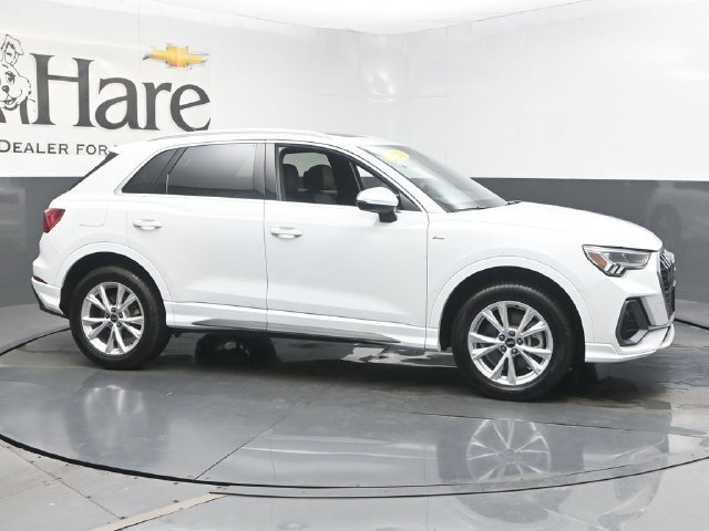 Used 2025 Audi Q3 2.0T Premium AWD/4WD image 1
